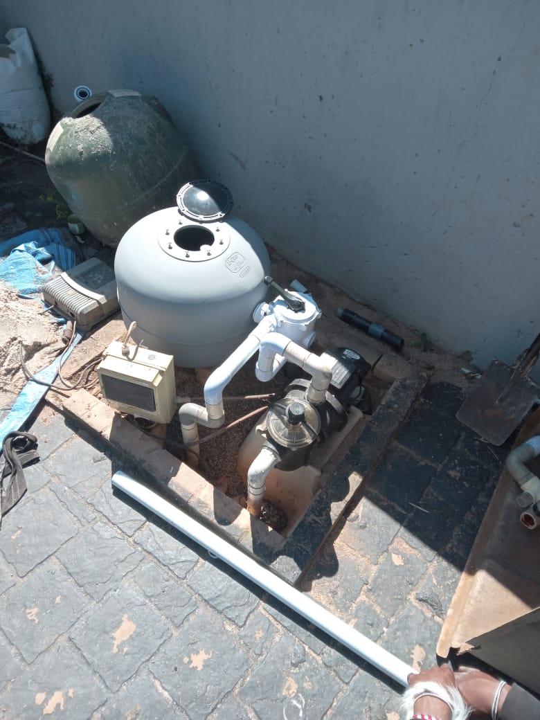 Pool maintenance and cleaning